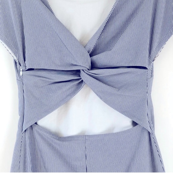 THEORY Seersucker Blue & White Short Sleeve Dress. Underlined. Size 8. Like 🆕 - Picture 7 of 12